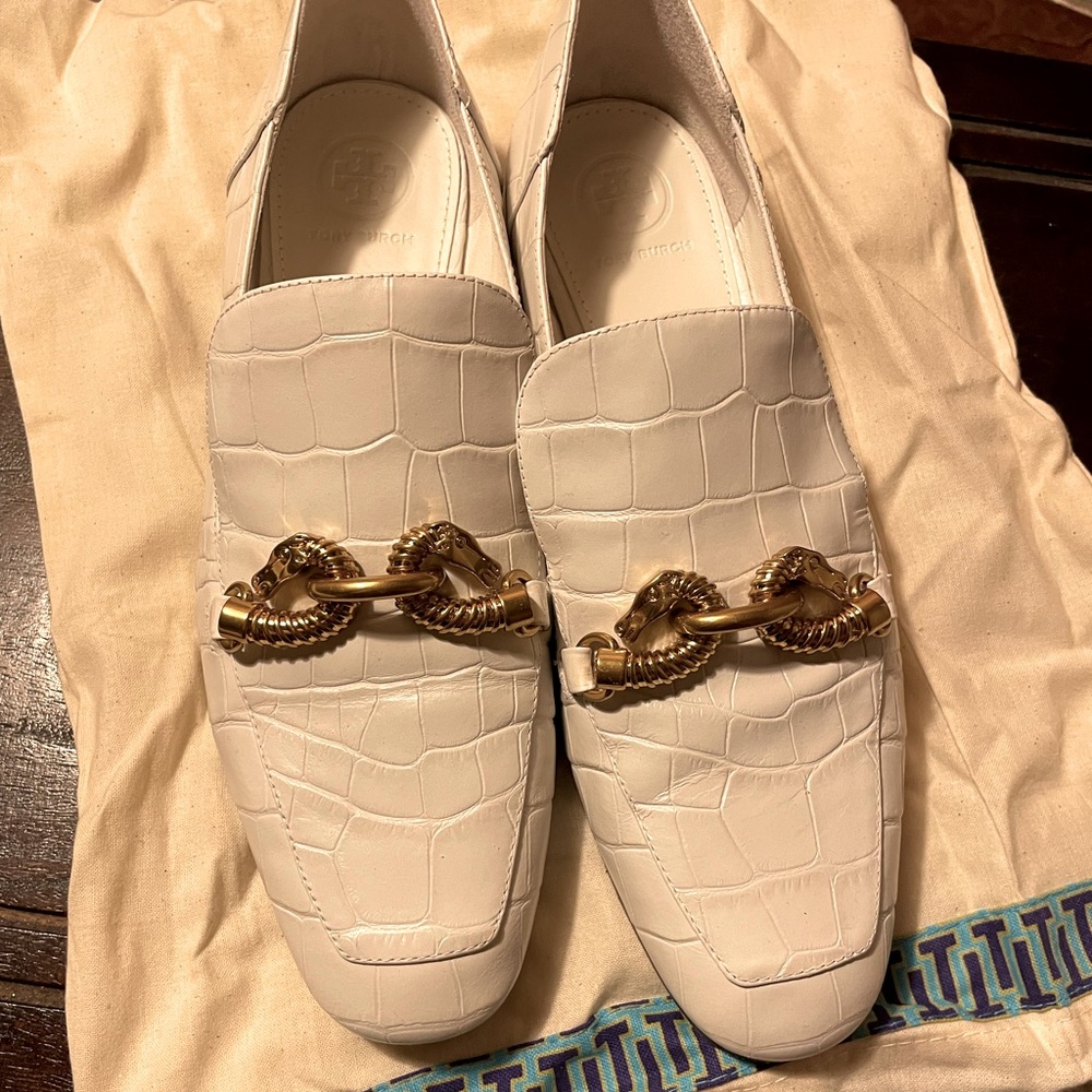 Tory Burch White Croc Loafers Size 8